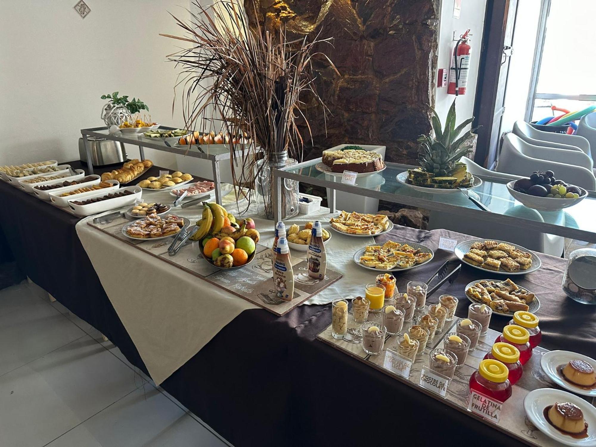 Hotel Lujan Piriapolis Bagian luar foto
