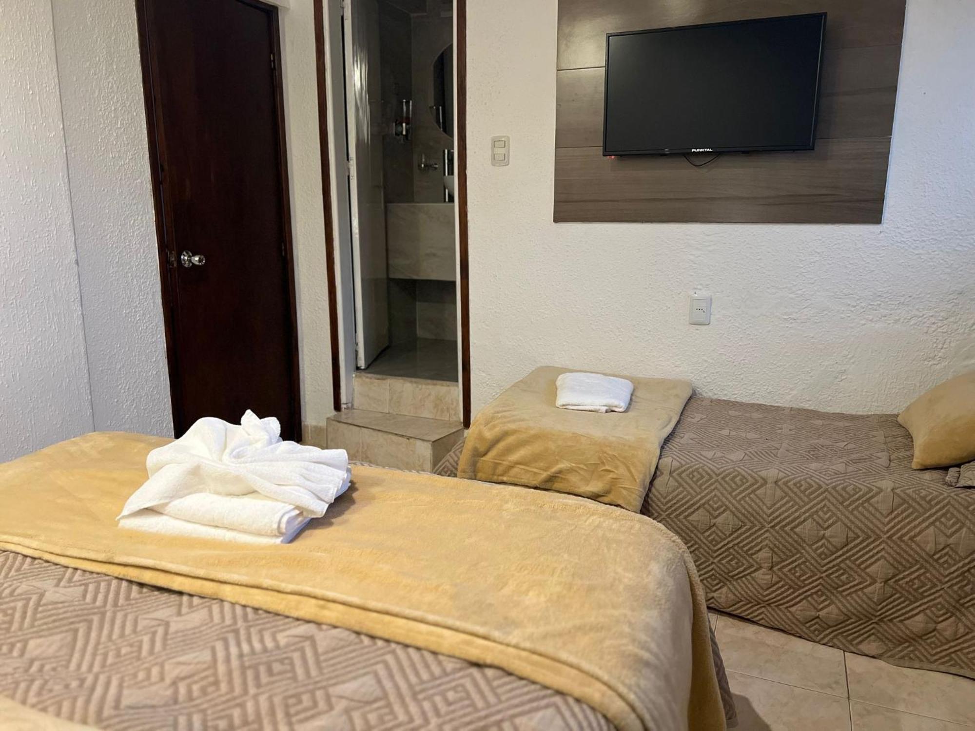 Hotel Lujan Piriapolis Bagian luar foto